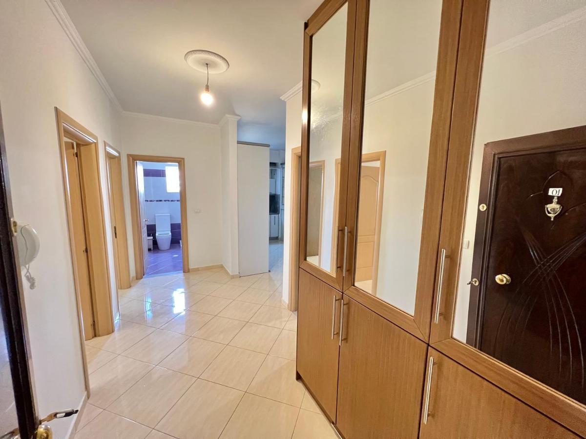 Ermis Apartament Daire Sarandë Dış mekan fotoğraf